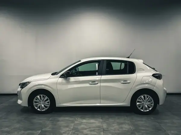 Peugeot 208 2023 - 12500 EUR, 98000 km - AUTO.MOTO.pt - 98000km - foto 4 de 16