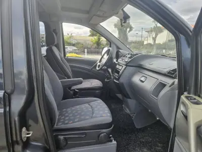 Mercedes-Benz Vito 2008 - 8750 EUR, 220000 km - AUTO.MOTO.pt - 220000km - foto 5 de 6