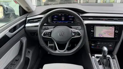 Volkswagen Arteon Shooting Brake 2022 - 24999 EUR, 171121 km - AUTO.MOTO.pt - 171121km - foto 10 de 33