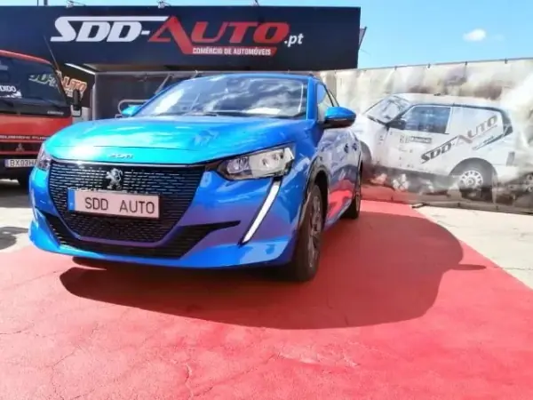 Peugeot e-208 2021 - 18000 EUR, 85265 km - AUTO.MOTO.pt - 85265km - foto 3 de 40