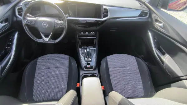 Opel Grandland 2022 - 22900 EUR, 49530 km - AUTO.MOTO.pt - 49530km - foto 9 de 10