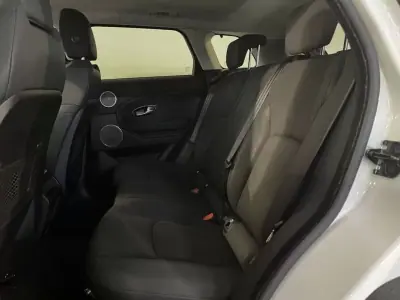 Land Rover Range Rover Evoque 2017 - 16950 EUR, 149900 km - AUTO.MOTO.pt - 149900km - foto 14 de 32