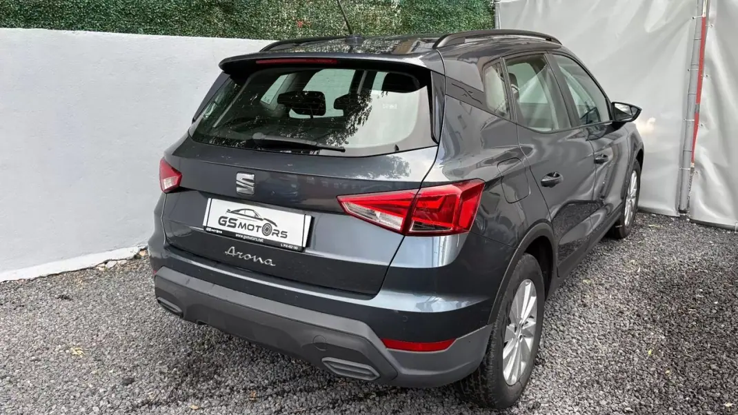 SEAT Arona 2023 - 13400 EUR, 73000 km - AUTO.MOTO.pt - 73000km - foto 5 de 12