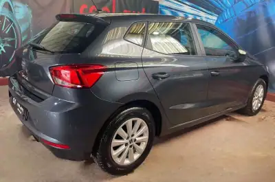 SEAT Ibiza 2024 - 17999 EUR, 1000 km - AUTO.MOTO.pt - 1000km - foto 16 de 40