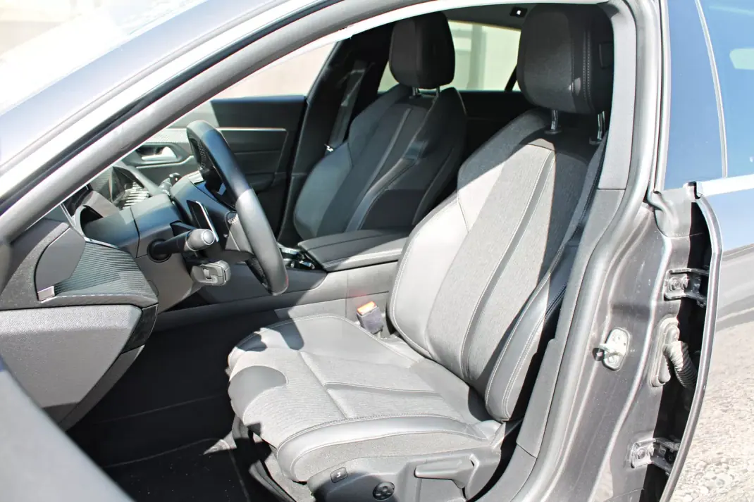 Peugeot 508 SW 2021 - 20980 EUR, 96582 km - 96582km - foto 9 de 16