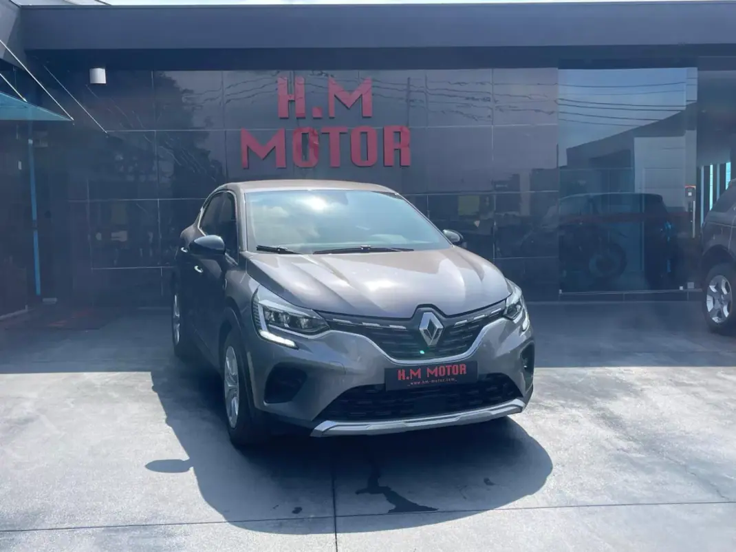 Renault Captur 2022 - 17300 EUR, 87000 km - AUTO.MOTO.pt - 87000km - foto 1 de 11
