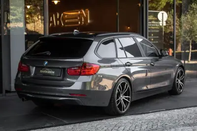 BMW 320 2014 - 11890 EUR, 285600 km - 285600km - foto 4 de 38