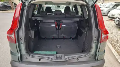 Dacia Jogger 2024 - 20890 EUR, 6203 km - AUTO.MOTO.pt - 6203km - foto 31 de 50