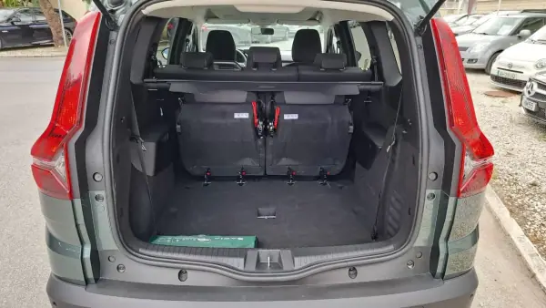 Dacia Jogger 2024 - 20890 EUR, 6203 km - AUTO.MOTO.pt - 6203km - foto 31 de 50
