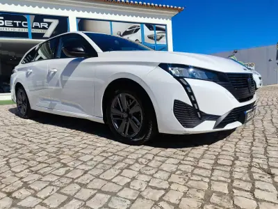 Peugeot 308 SW 2022 - 17900 EUR, 142000 km - 142000km - foto 2 de 27