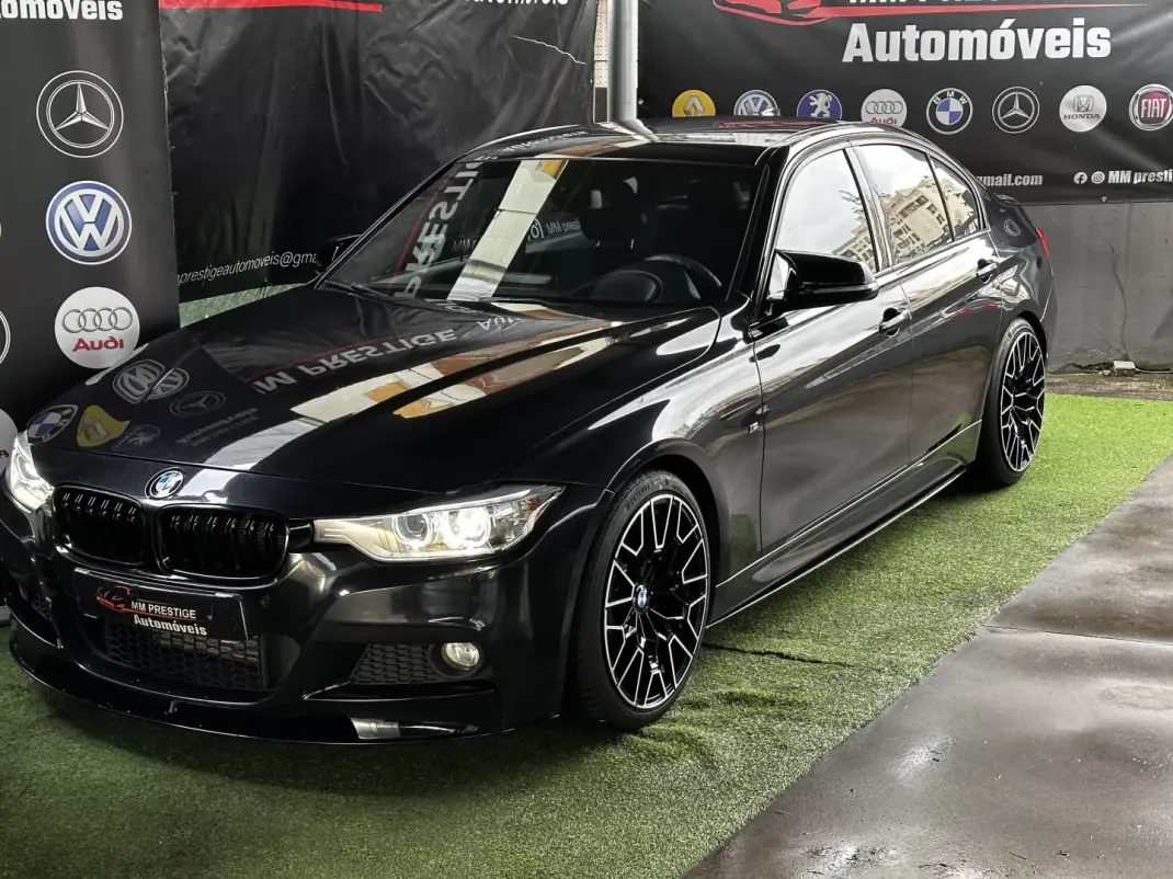 BMW 318 2014 - 18750 EUR, 237000 km - AUTO.MOTO.pt - 237000km - foto 10 de 40