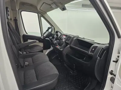 Peugeot BOXER 2.0 BlueHDi 435 L4H2 Premium 2017 - 15990 EUR, 168872 km - AUTO.MOTO.pt - 168872km - foto 12 de 30