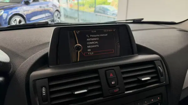 BMW 116 2012 - 12490 EUR, 144000 km - AUTO.MOTO.pt - 144000km - foto 11 de 21