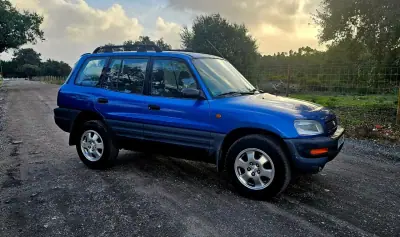 Toyota RAV4 1996 - 9990 EUR, 288967 km - AUTO.MOTO.pt - 288967km - foto 2 de 14