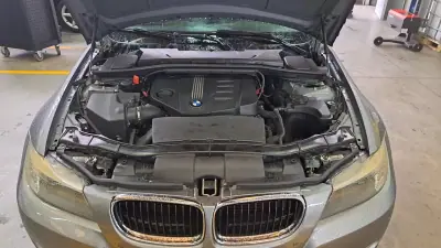BMW 320 2010 - 12890 EUR, 157813 km - AUTO.MOTO.pt - 157813km - foto 41 de 41