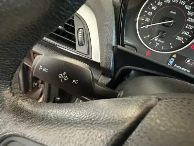 BMW 116 2011 - 13900 EUR, 210181 km - AUTO.MOTO.pt - 210181km - foto 12 de 22