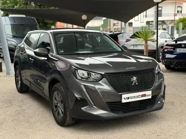Peugeot 2008 2023 - 16900 EUR, 76231 km - AUTO.MOTO.pt - 76231km - foto 4 de 12