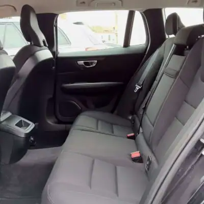 Volvo V60 2019 - 22900 EUR, 165194 km - AUTO.MOTO.pt - 165194km - foto 22 de 27