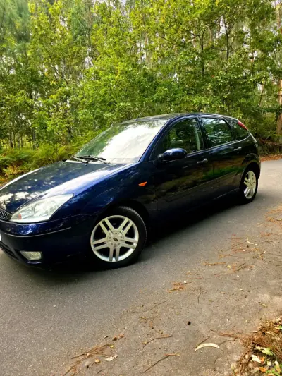 Ford Focus 2004 - 3990 EUR, 230000 km - foto 4 de 25