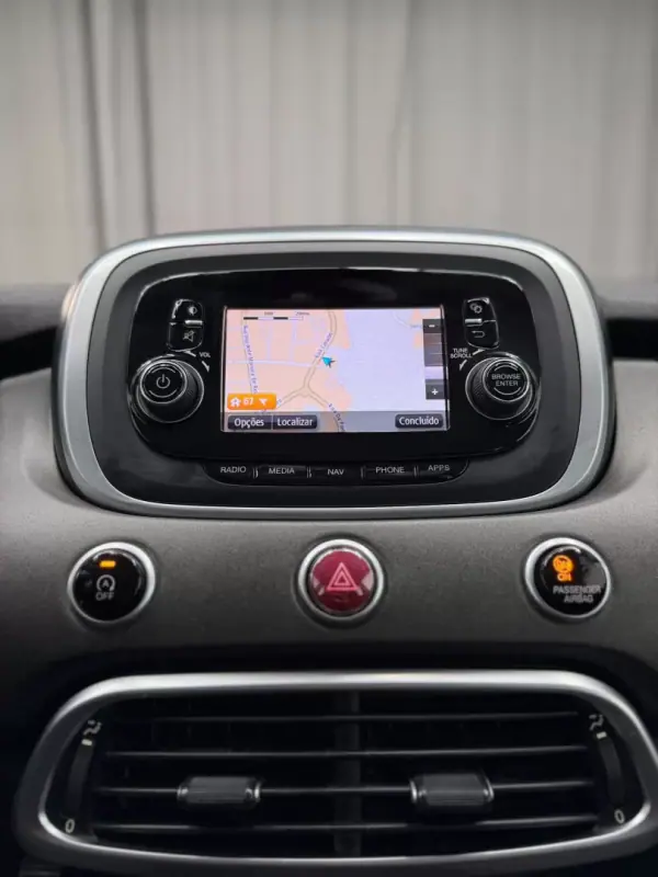 Fiat 500X 2017 - 9500 EUR, 154000 km - AUTO.MOTO.pt - 154000km - foto 12 de 21