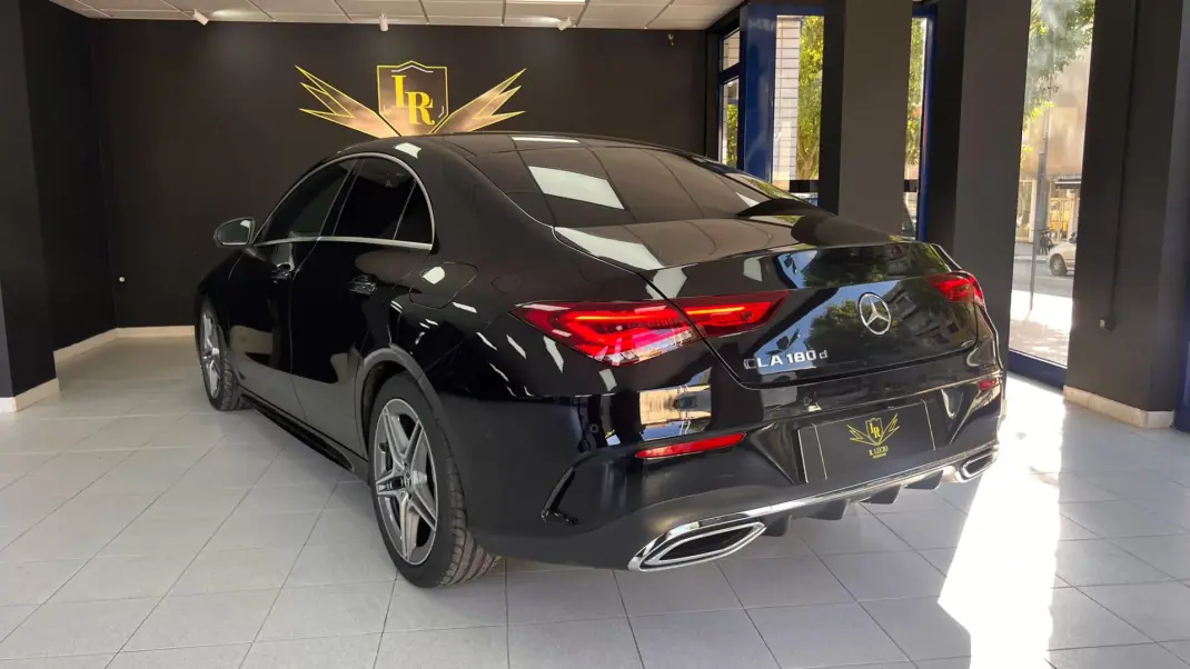 Mercedes-Benz CLA 180 2020 - 24000 EUR, 209314 km - 209314km - foto 53 de 55