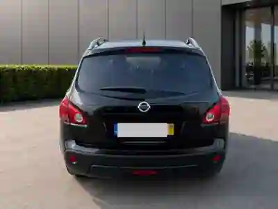 Nissan Qashqai 2009 - 6900 EUR, 248200 km - 248200km - foto 3 de 8