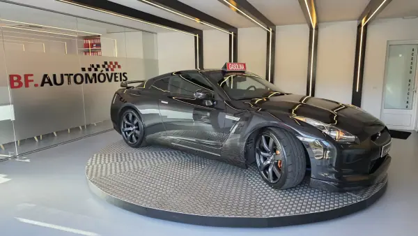 Nissan GT-R 2009 - 89500 EUR, 33009 km - AUTO.MOTO.pt - 33009km - foto 5 de 65