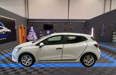 Renault Clio 2021 - 15490 EUR, 50251 km - AUTO.MOTO.pt - 50251km - foto 4 de 14