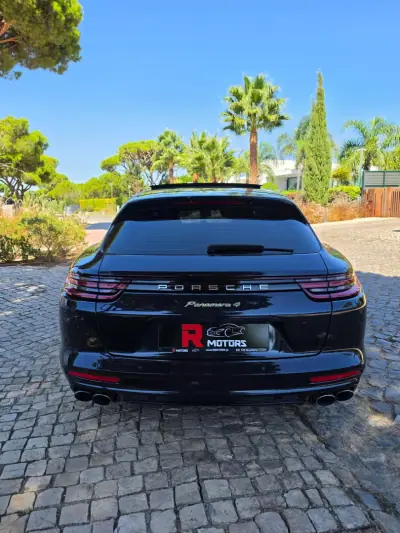 Porsche Panamera Sport Turismo 2018 - 64990 EUR, 99000 km - 99000km - foto 6 de 12
