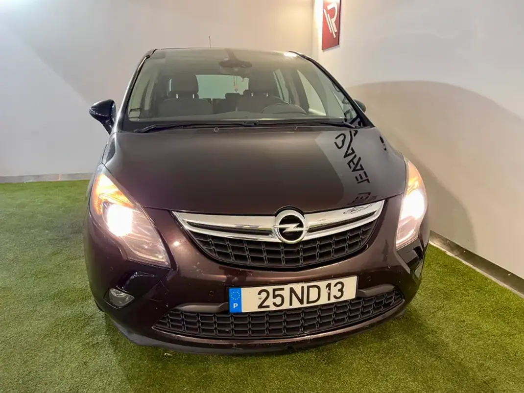Opel Zafira 2012 - 9750 EUR, 227000 km - AUTO.MOTO.pt - 227000km - foto 5 de 31