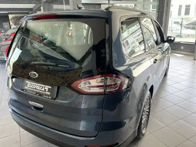 Ford Galaxy 2020 - 23600 EUR, 113610 km - 113610km - foto 3 de 25