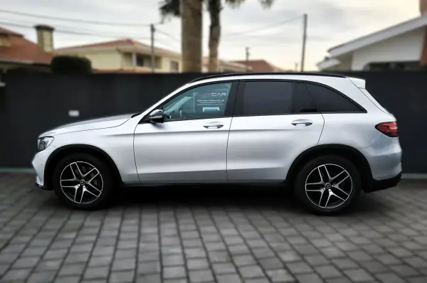 Mercedes-Benz GLC 250 2019 - 31950 EUR, 169900 km - AUTO.MOTO.pt - 169900km - foto 3 de 36