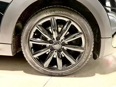 MINI Cooper 2014 - 12500 EUR, 125100 km - AUTO.MOTO.pt - 125100km - foto 4 de 14