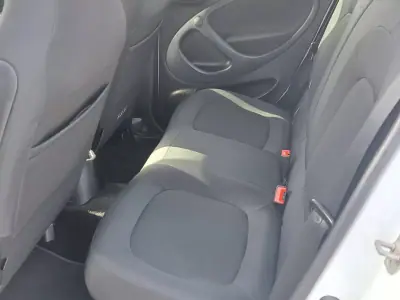Smart ForFour 2018 - 10250 EUR, 49344 km - AUTO.MOTO.pt - 49344km - foto 20 de 43