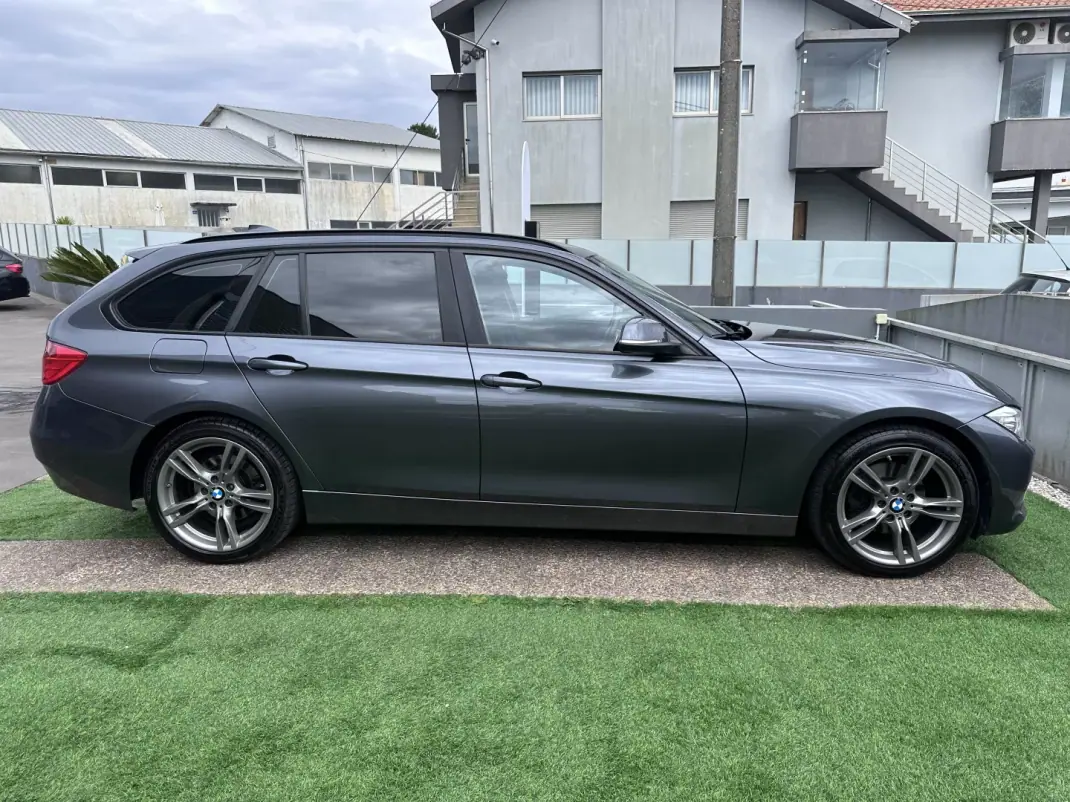 BMW 320 2012 - 12900 EUR, 167615 km - AUTO.MOTO.pt - 167615km - foto 15 de 57