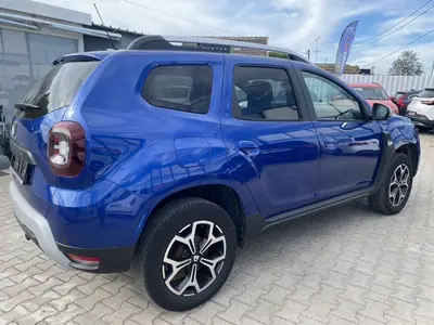 Dacia Duster 2020 - 21500 EUR, 100000 km - AUTO.MOTO.pt - 100000km - foto 4 de 27