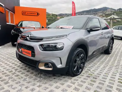Citroën C4 Cactus 2020 - 12950 EUR, 83540 km - AUTO.MOTO.pt - 83540km - foto 3 de 12