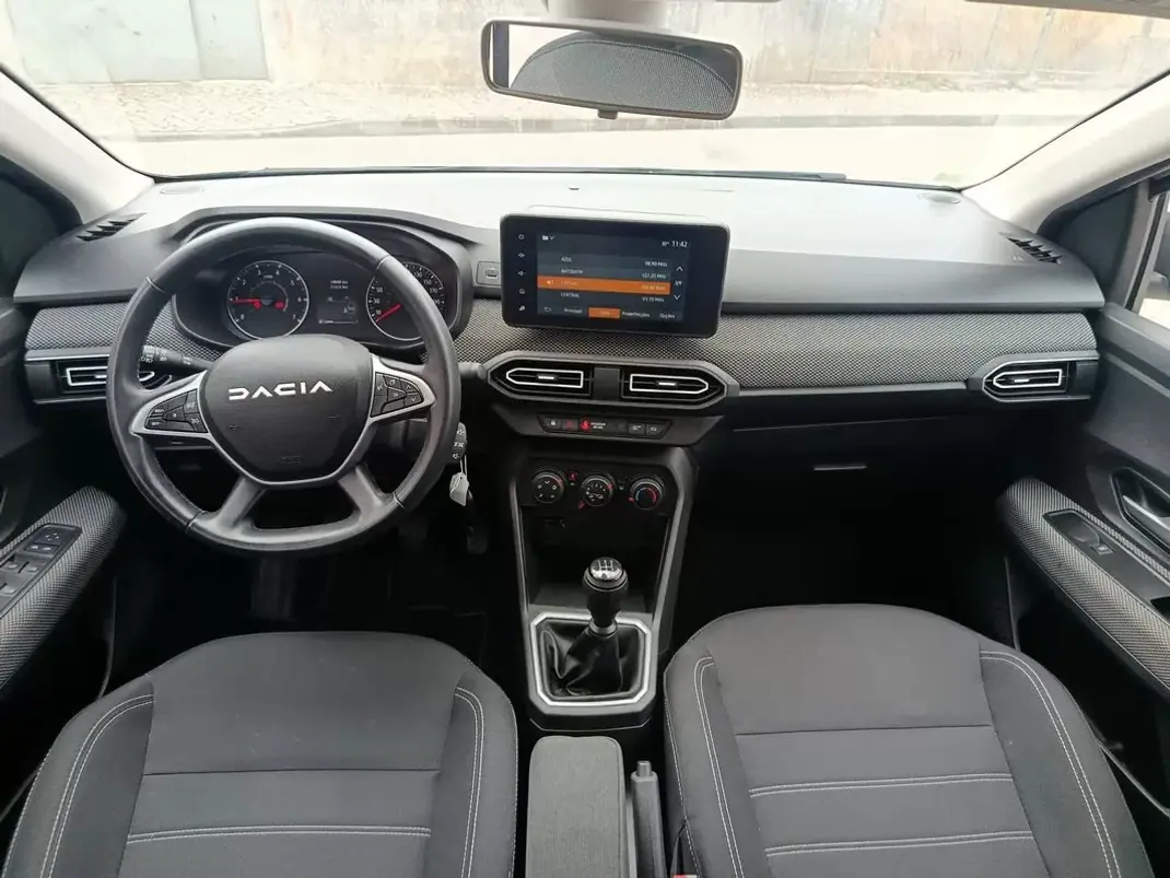 Dacia Sandero 2023 - 14900 EUR, 64868 km - 64868km - foto 13 de 31