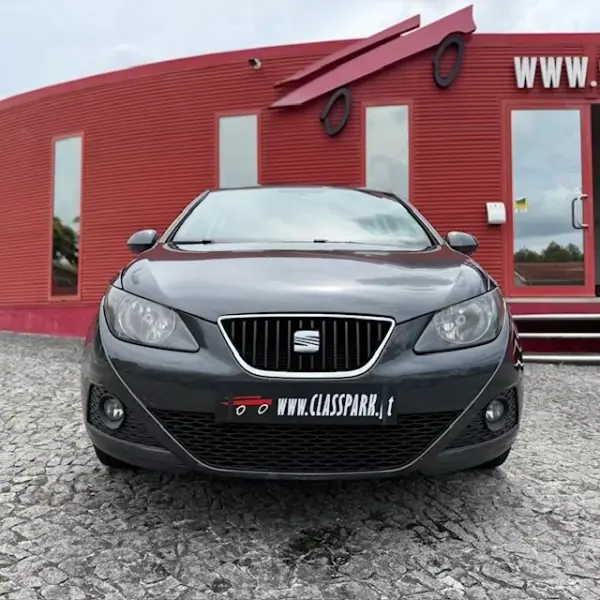 SEAT Ibiza 2011 - 5500 EUR, 210000 km - AUTO.MOTO.pt - 210000km - foto 7 de 20