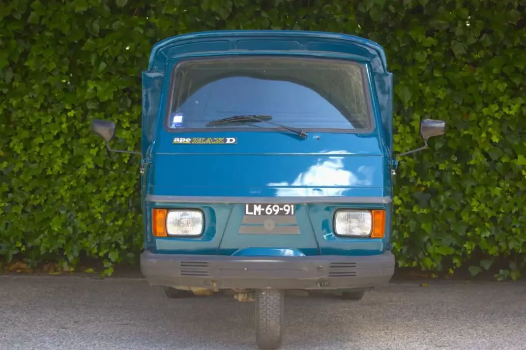 Piaggio APE 1990 - 7000 EUR, 8000 km - AUTO.MOTO.pt - 8000km - foto 2 de 13
