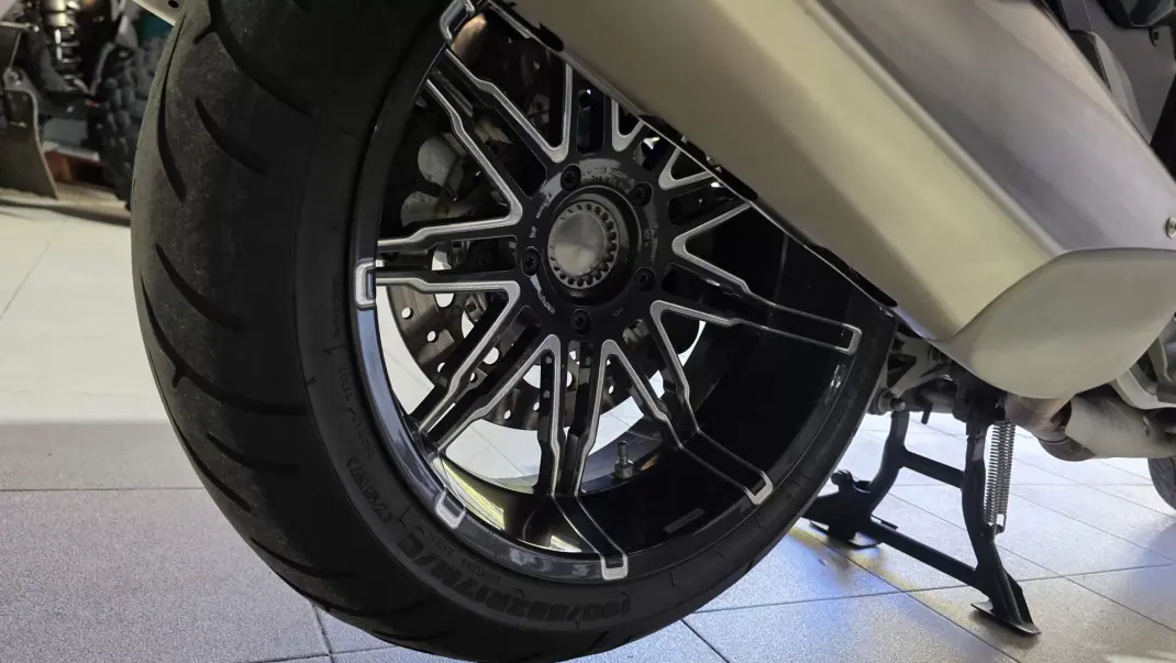 BMW K 1600 GTL 2018 - 18900 EUR, 38776 km - AUTO.MOTO.pt - 38776km - foto 13 de 31