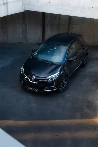 Renault Captur 2014 - 9950 EUR, 120326 km - 120326km - foto 4 de 16