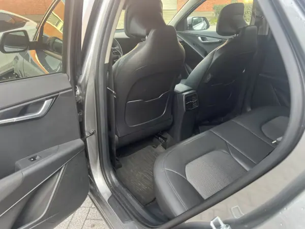 Kia Niro 2024 - 28500 EUR, 25000 km - AUTO.MOTO.pt - 25000km - foto 8 de 20