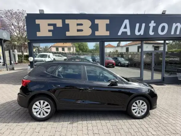 SEAT Arona 2022 - 16900 EUR, 88700 km - AUTO.MOTO.pt - 88700km - foto 7 de 12