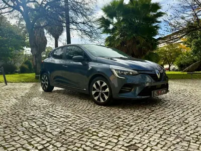 Renault Clio 2022 - 14790 EUR, 78950 km - AUTO.MOTO.pt - 78950km - foto 15 de 36