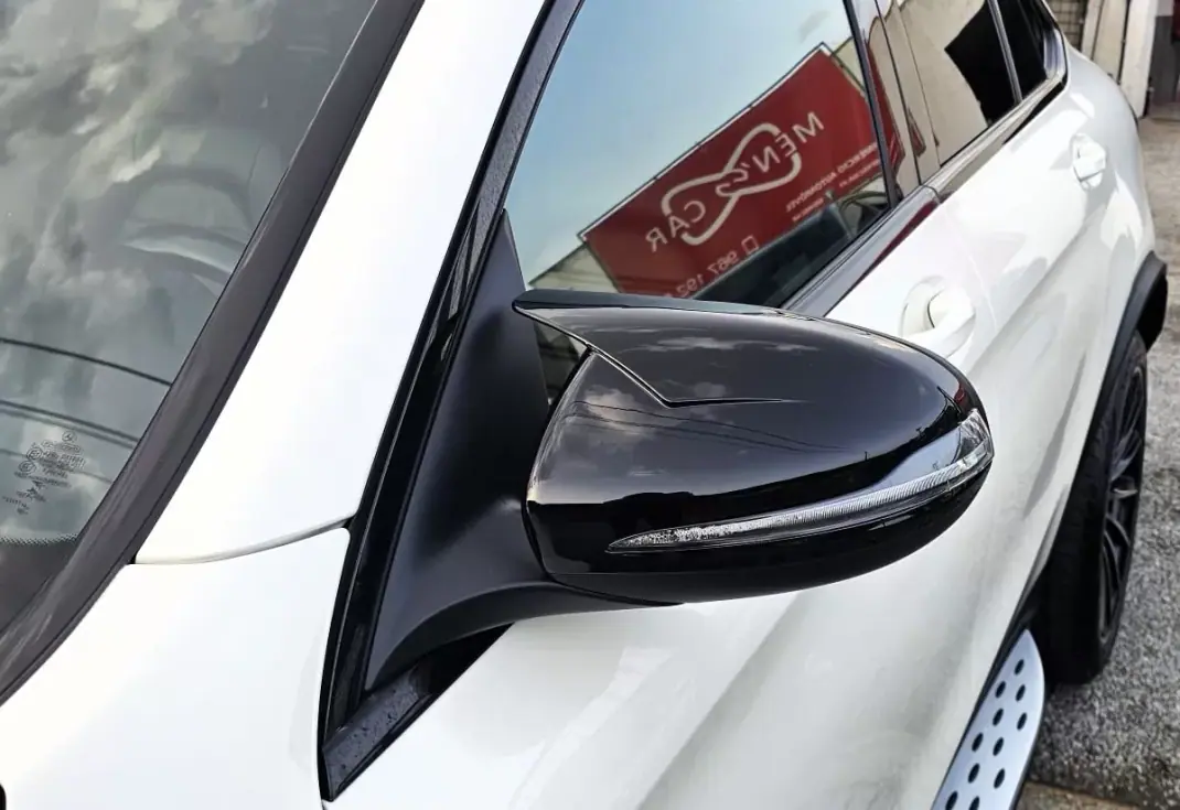 Mercedes-Benz GLC 220 2018 - 44500 EUR, 88000 km - AUTO.MOTO.pt - 88000km - foto 24 de 30