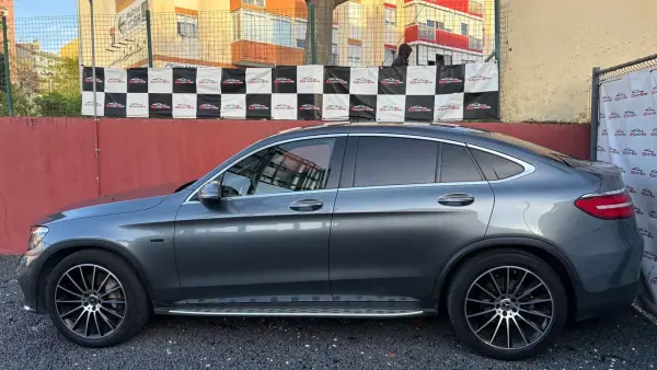 Mercedes-Benz GLC 350 2018 - 45900 EUR, 88500 km - AUTO.MOTO.pt - 88500km - foto 3 de 12