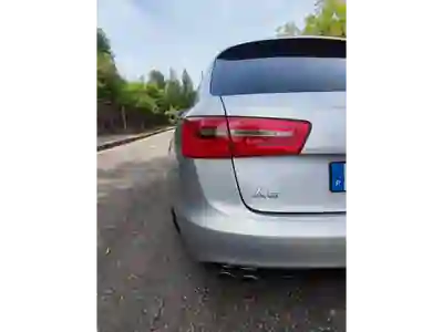 Audi A6 Avant 2012 - 12500 EUR, 280000 km - AUTO.MOTO.pt - 280000km - foto 6 de 28