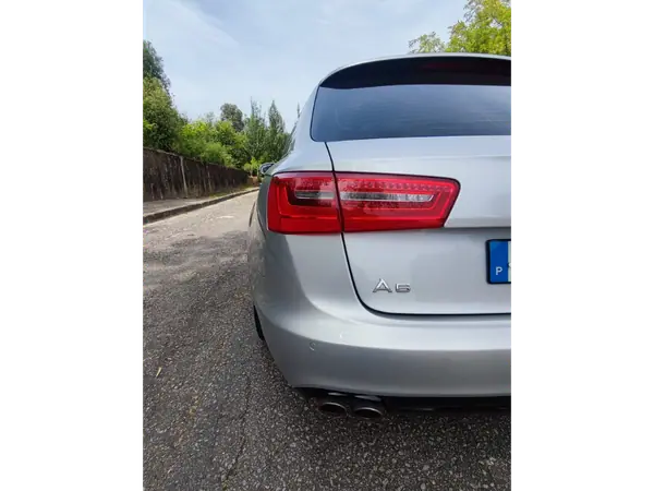 Audi A6 Avant 2012 - 12500 EUR, 280000 km - AUTO.MOTO.pt - 280000km - foto 6 de 28