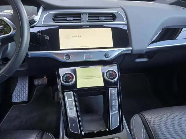 Jaguar I-Pace 2020 - 24499 EUR, 128765 km - AUTO.MOTO.pt - 128765km - foto 28 de 41